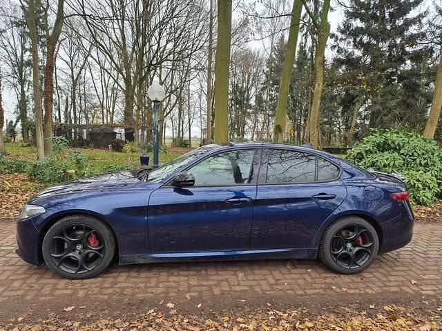 Occasion Alfa Romeo Giulia Super 200 PK (147 kW) 2017 Blauw (metallic) Sedan