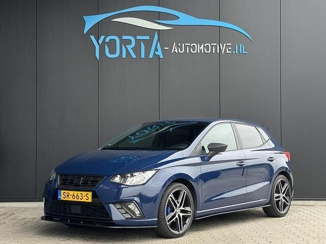 Blauw Gebruikt 2018 Seat Ibiza FR Hatchback | € 9.950 (Goede deal) - Afbeelding 1/4