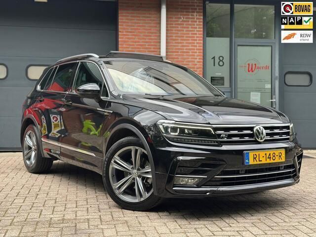 Zwart Gebruikt 2018 VW Tiguan Comfortline SUV | € 21.325 (Iets duurder) - Afbeelding 1/4