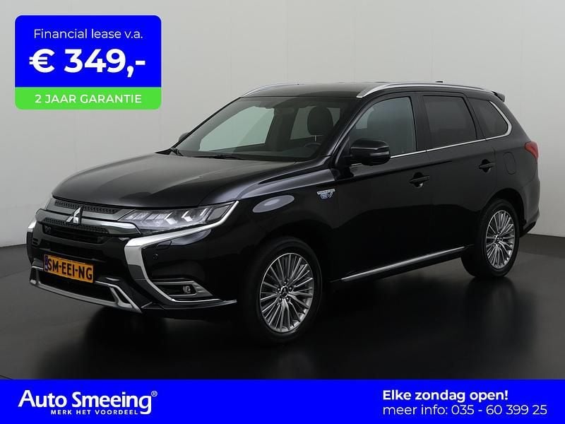 Zwart Gebruikt 2021 Mitsubishi Outlander P-HEV Instyle SUV | € 27.690 (Eerlijke prijs) - Afbeelding 1/4