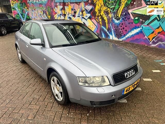 Grijs Gebruikt 2004 Audi A4 Proline Sedan | € 1.495 (Goede deal) - Afbeelding 1/4
