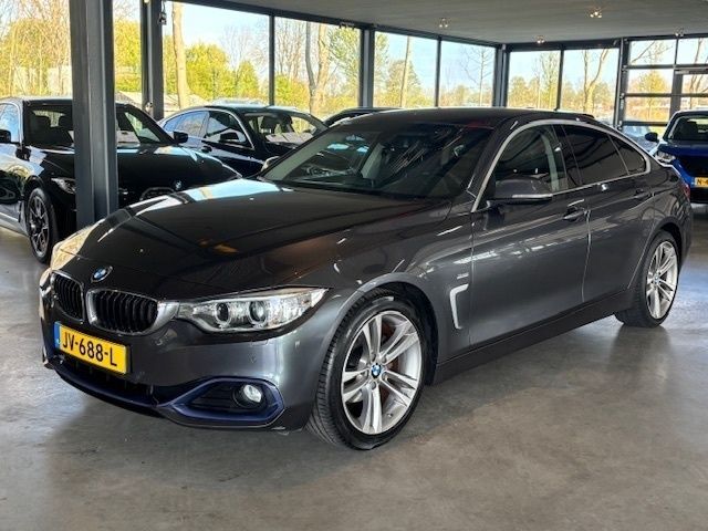 Grijs Gebruikt 2016 BMW 418 Gran Coupé Sport Line Coupé | € 15.950 - Afbeelding 1/4