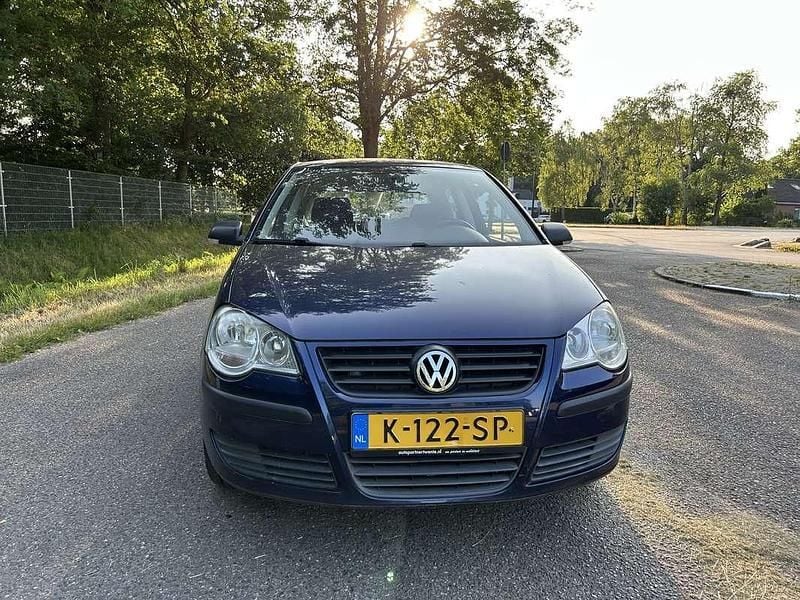 Blauw Gebruikt 2007 VW Polo Hatchback | € 1.750 (Super prijs) - Afbeelding 1/4