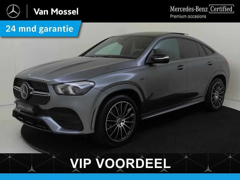 Grijs Gebruikt 2020 Mercedes GLE350 Premium Coupé | € 67.945 (Duur) - Afbeelding 1/4