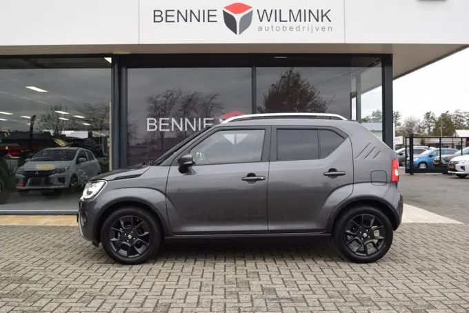 Grijs Gebruikt 2022 Suzuki Ignis Style Hatchback | € 21.990 (Duur) - Afbeelding 1/4