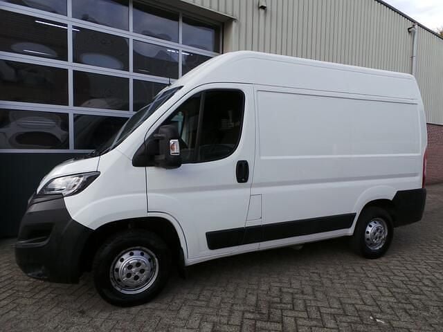 Wit Gebruikt 2018 Peugeot Boxer Premium Van | € 8.950 (Goede deal) - Afbeelding 1/4