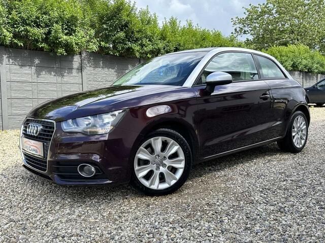 Occasion Audi A1 Ambition 2013 Paars Hatchback