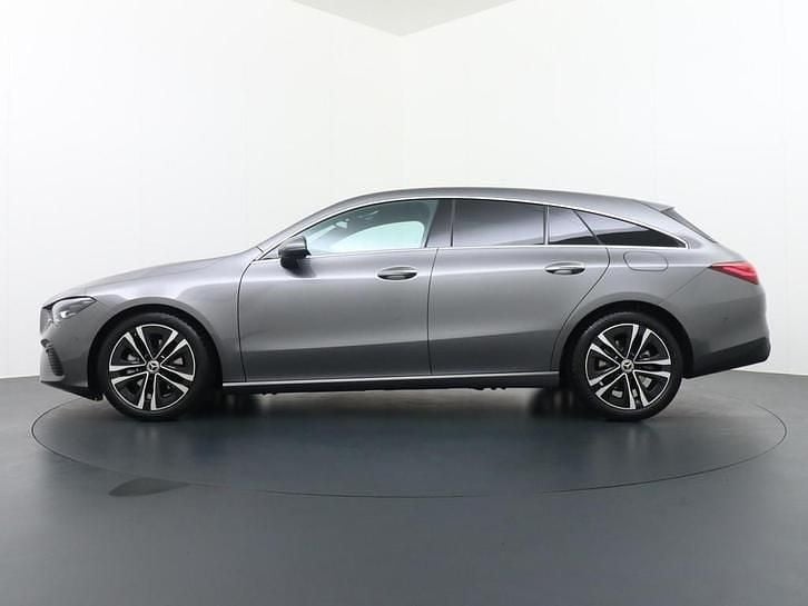 Occasion Mercedes CLA180 Shooting Brake Luxury 136 PK (100 kW) 2025 Grijs Stationwagen