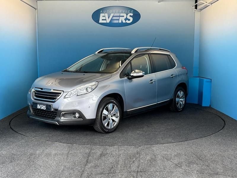 Grijs Gebruikt 2015 Peugeot 2008 Allure SUV | € 11.245 (Eerlijke prijs) - Afbeelding 1/4
