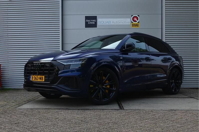 Blauw Gebruikt 2024 Audi Q8 Proline SUV | € 99.999 - Afbeelding 1/4