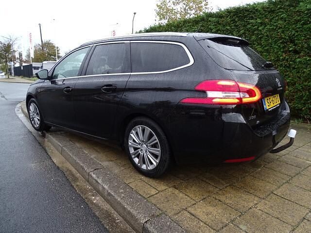 Occasion Peugeot 308 131 PK (96 kW) 2018 Zwart Stationwagen