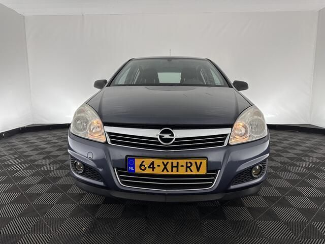 Occasion Opel Astra Comfort 90 PK (66 kW) 2007 Metro metallic (grijs metallic) Hatchback
