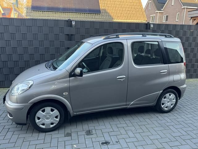 Afbeelding 2/4