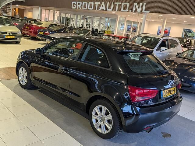 Occasion Audi A1 Attraction 86 PK (63 kW) 2011 Zwart Hatchback