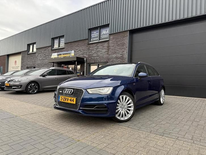 Occasion 2015 Audi e-tron Ambition SUV | € 14.999 (Eerlijke prijs) - Afbeelding 1/4