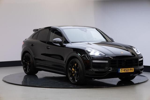 Zwart Gebruikt 2023 Porsche Cayenne Turbo GT SUV | € 179.950 - Afbeelding 1/4