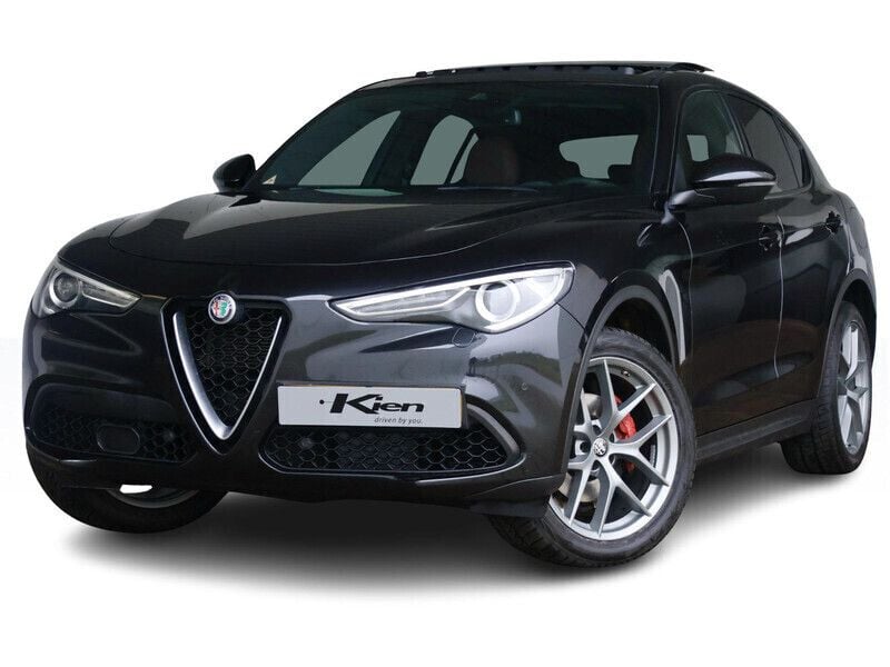Zwart Gebruikt 2020 Alfa Romeo Stelvio Tech Edition SUV | € 38.500 (Eerlijke prijs) - Afbeelding 1/4