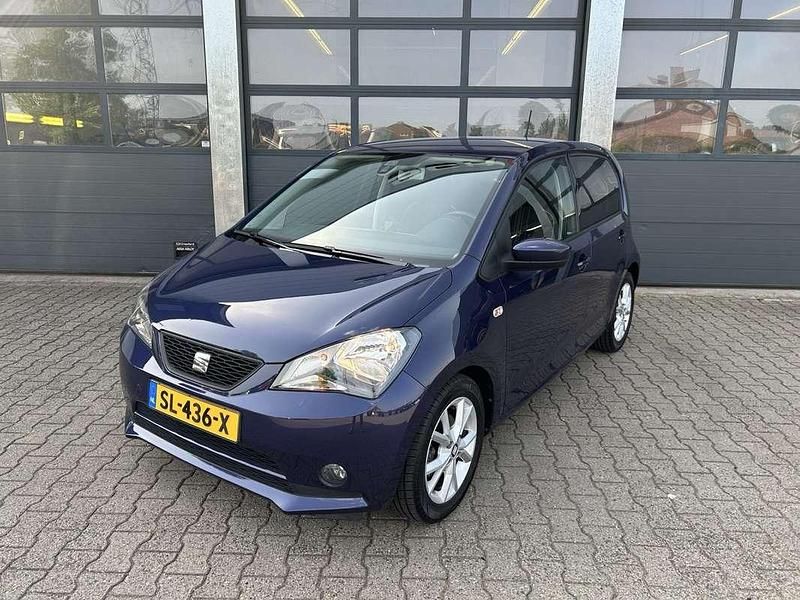 Blauw, metallic lak Occasion 2018 Seat Mii Ecomotive Hatchback | € 8.435 (Eerlijke prijs) - Afbeelding 1/4