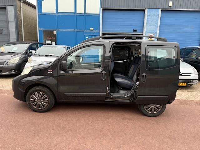 Occasion Citroën Nemo 73 PK (53 kW) 2010 Grijs (metallic) MPV