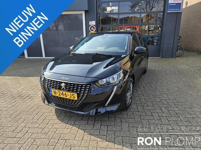 Zwart Gebruikt 2021 Peugeot 208 Active Hatchback | € 13.950 (Eerlijke prijs) - Afbeelding 1/4