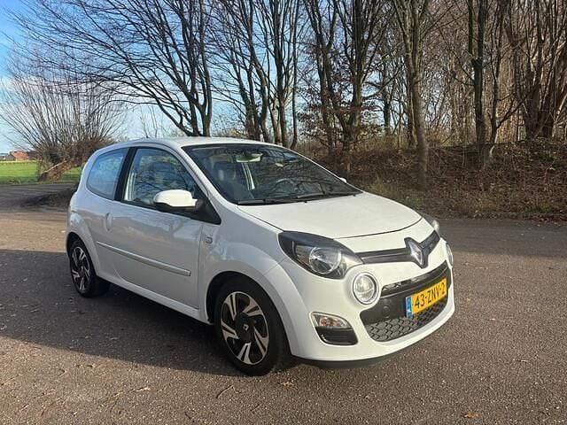Wit Gebruikt 2013 Renault Twingo Dynamique Hatchback | € 3.350 (Eerlijke prijs) - Afbeelding 1/4