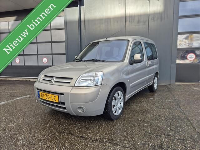 Beige Occasion 2008 Citroën Berlingo Attraction MPV | € 3.500 (Goede deal) - Afbeelding 1/4