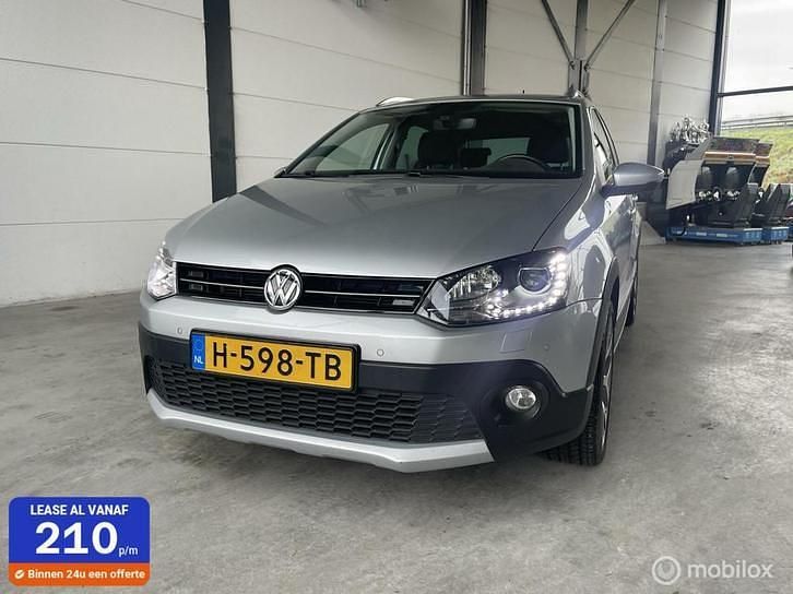 Grijs Gebruikt 2016 VW Polo Cross Hatchback | € 12.950 (Iets duurder) - Afbeelding 1/4