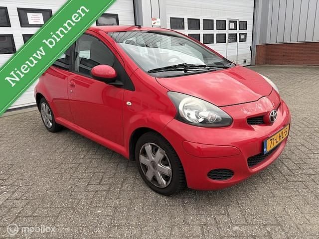 Occasion Toyota Aygo Comfort 2010 Rood Hatchback