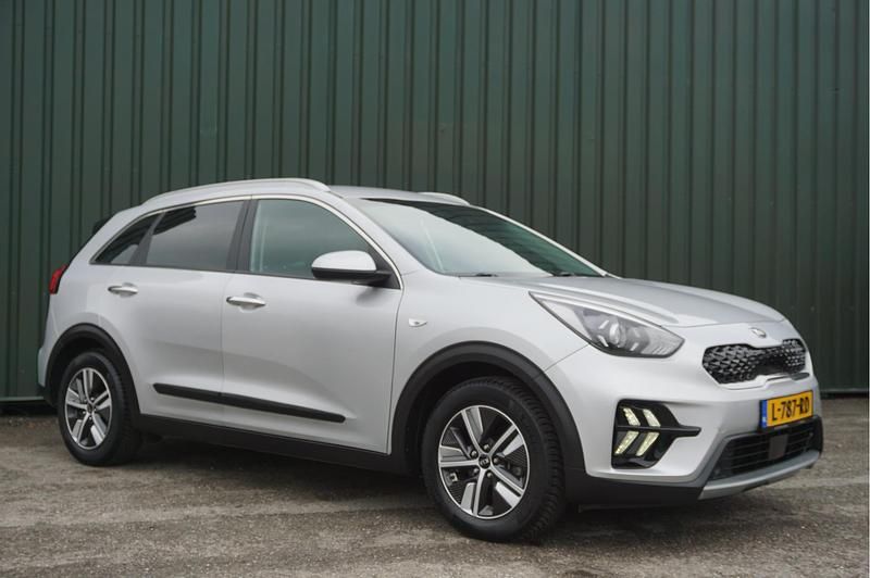 Occasion Kia Niro 2021 Zilver SUV