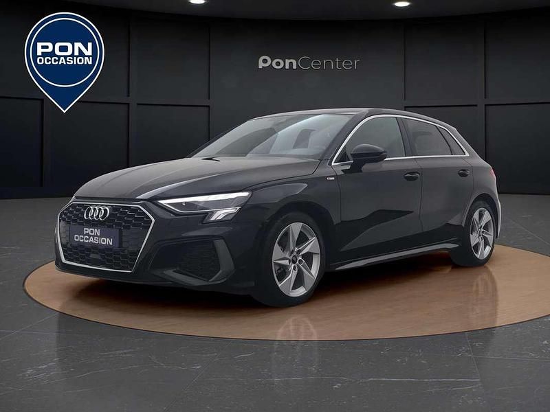 Zwart Gebruikt 2023 Audi A3 Sportback S-Line Hatchback | € 31.950 (Eerlijke prijs) - Afbeelding 1/3
