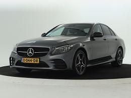 Selenietgrijs metallic Gebruikt 2020 Mercedes 300 AMG Sedan | € 33.945 (Goede deal) - Afbeelding 1/4