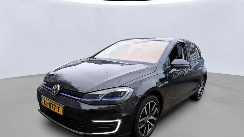 Occasion 2019 VW e-Golf Hatchback | € 12.840 (Super prijs) - Afbeelding 1/4