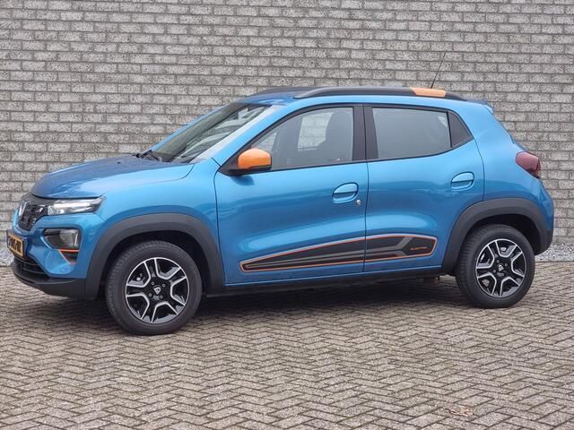 Occasion Dacia Spring Comfort Plus 33 kW (45 PK) 2021 Blauw, metallic lak Hatchback