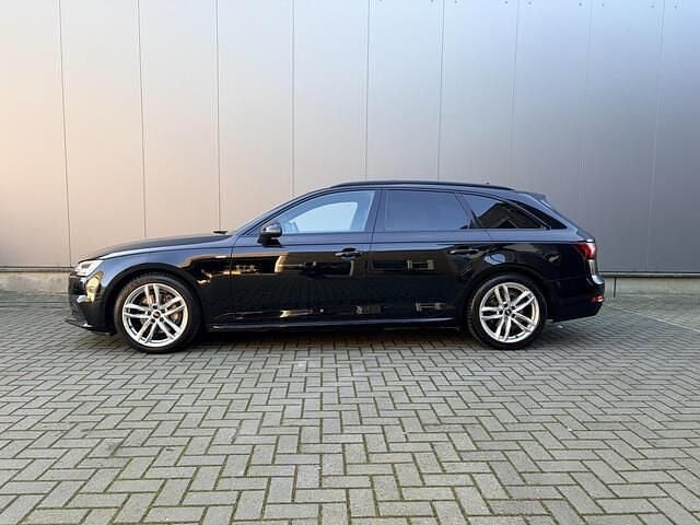 Occasion Audi A4 Black Edition 190 PK (139 kW) 2018 Zwart Stationwagen