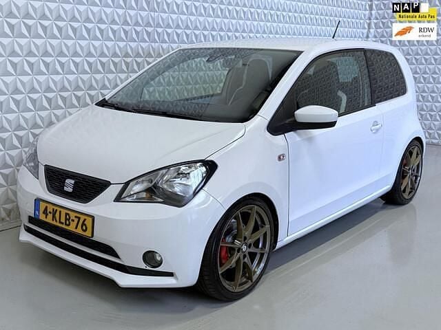 Wit Gebruikt 2013 Seat Mii Sport Hatchback | € 3.999 (Goede deal) - Afbeelding 1/4