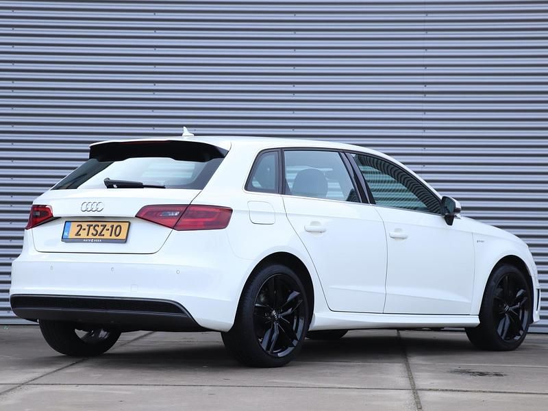 Occasion Audi A3 Ambition 110 PK (80 kW) 2014 Wit Hatchback