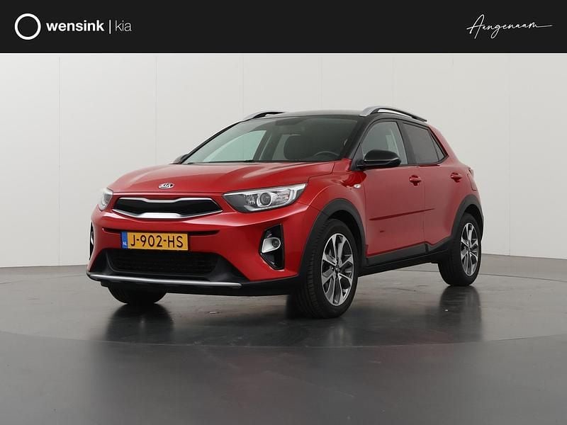 Rood Gebruikt 2020 Kia Stonic SUV | € 14.435 (Eerlijke prijs) - Afbeelding 1/4