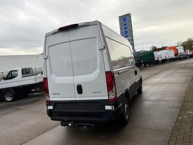 Occasion Iveco Daily 159 PK (116 kW) 2024 Wit Van