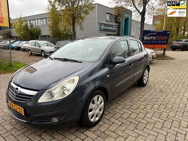Grijs Gebruikt 2008 Opel Corsa Enjoy Hatchback | € 1.450 (Goede deal) - Afbeelding 1/4
