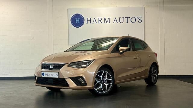 Roze Gebruikt 2018 Seat Ibiza Hatchback | € 12.499 (Eerlijke prijs) - Afbeelding 1/4