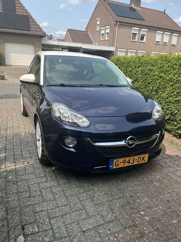 Blauw Gebruikt 2013 Opel Adam Glam Hatchback | € 7.000 (Eerlijke prijs) - Afbeelding 1/4