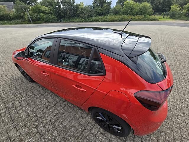 Rood Nieuw 2025 Opel Corsa Hatchback | € 22.950 (Super prijs) - Afbeelding 1/4