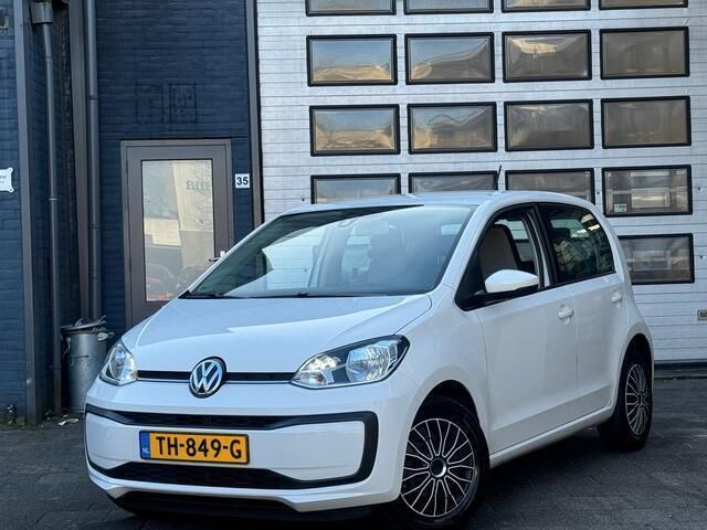 Wit Gebruikt 2018 VW up! move up! Hatchback | € 7.495 (Goede deal) - Afbeelding 1/4