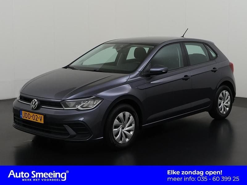 Grijs Gebruikt 2022 VW Polo Life Hatchback | € 21.945 (Eerlijke prijs) - Afbeelding 1/4