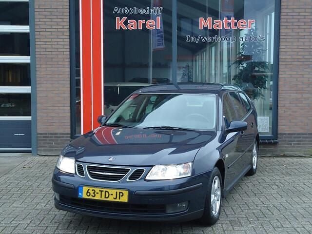 Blauw (metallic) Occasion 2006 Saab 9-3 Linear Stationwagen | € 2.250 (Eerlijke prijs) - Afbeelding 1/4