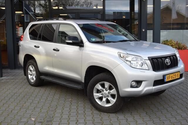 Zilver Gebruikt 2012 Toyota Land Cruiser SUV | € 24.995 (Eerlijke prijs) - Afbeelding 1/4