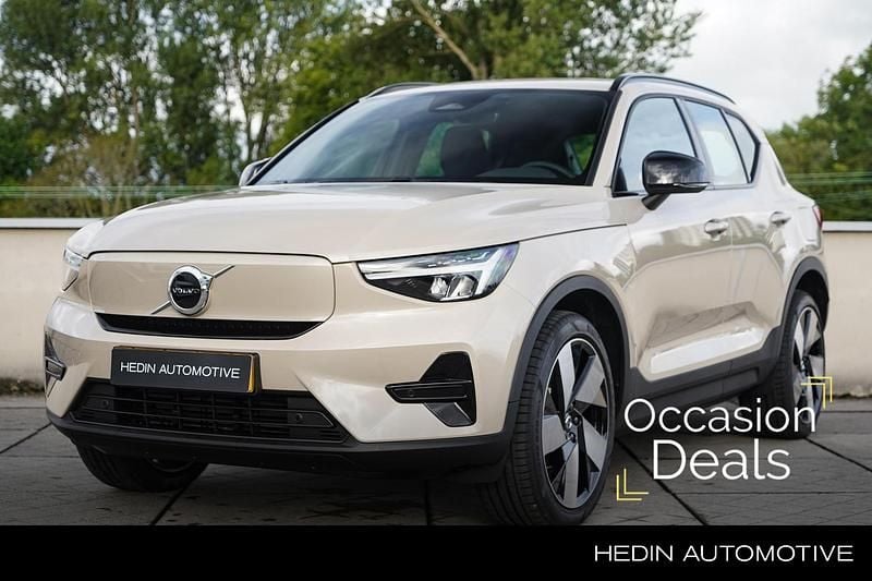 Beige Occasion 2025 Volvo EX40 Plus SUV | € 49.995 (Duur) - Afbeelding 1/4