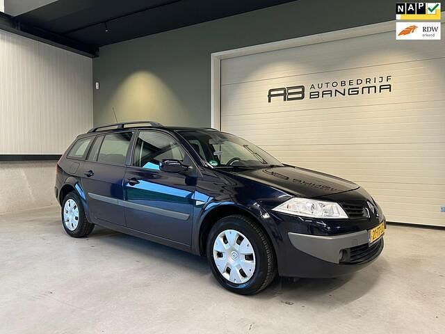 Blauw Gebruikt 2007 Renault Mégane GrandTour Business Stationwagen | € 1.950 (Iets duurder) - Afbeelding 1/4