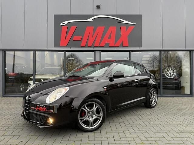 Zwart Gebruikt 2013 Alfa Romeo MiTo Distinctive Hatchback | € 5.850 (Eerlijke prijs) - Afbeelding 1/4