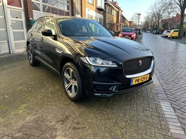 Occasion Jaguar F-Pace 178 PK (130 kW) 2017 Zwart SUV